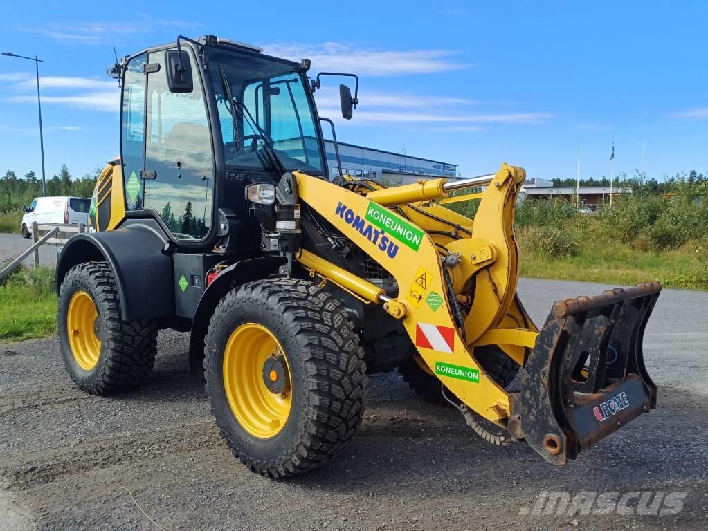 Komatsu WA 100 M-8 Kolesové nakladače