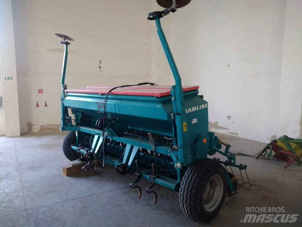 Sulky Tramline SX Mechanické sejačky
