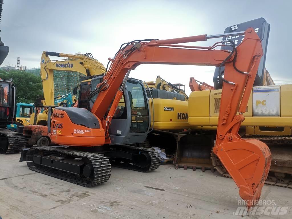 Hitachi ZX 75 Pásové rýpadlá