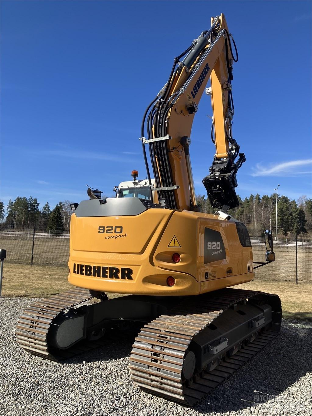 Liebherr R 920 LC Pásové rýpadlá