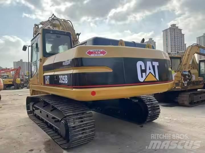 CAT CAT325B Pásové rýpadlá