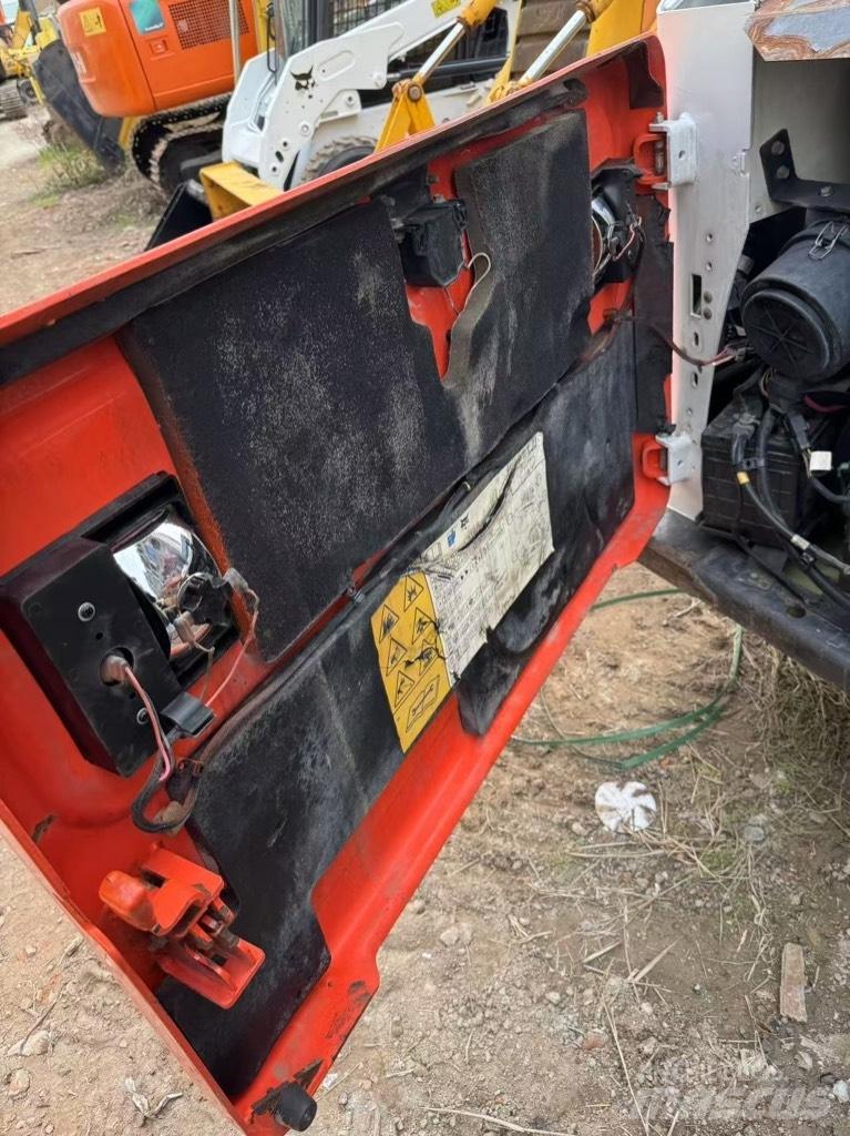 Bobcat S 550 Šmykom riadené nakladače