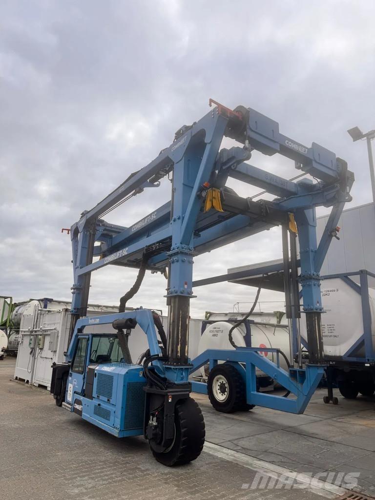 Combilift SC 4338 Obkročné nosiče kontajnerov