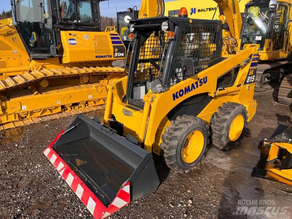 Komatsu SK815-8 Šmykom riadené nakladače
