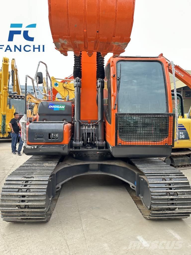 Doosan DX 150 LC-9C Pásové rýpadlá