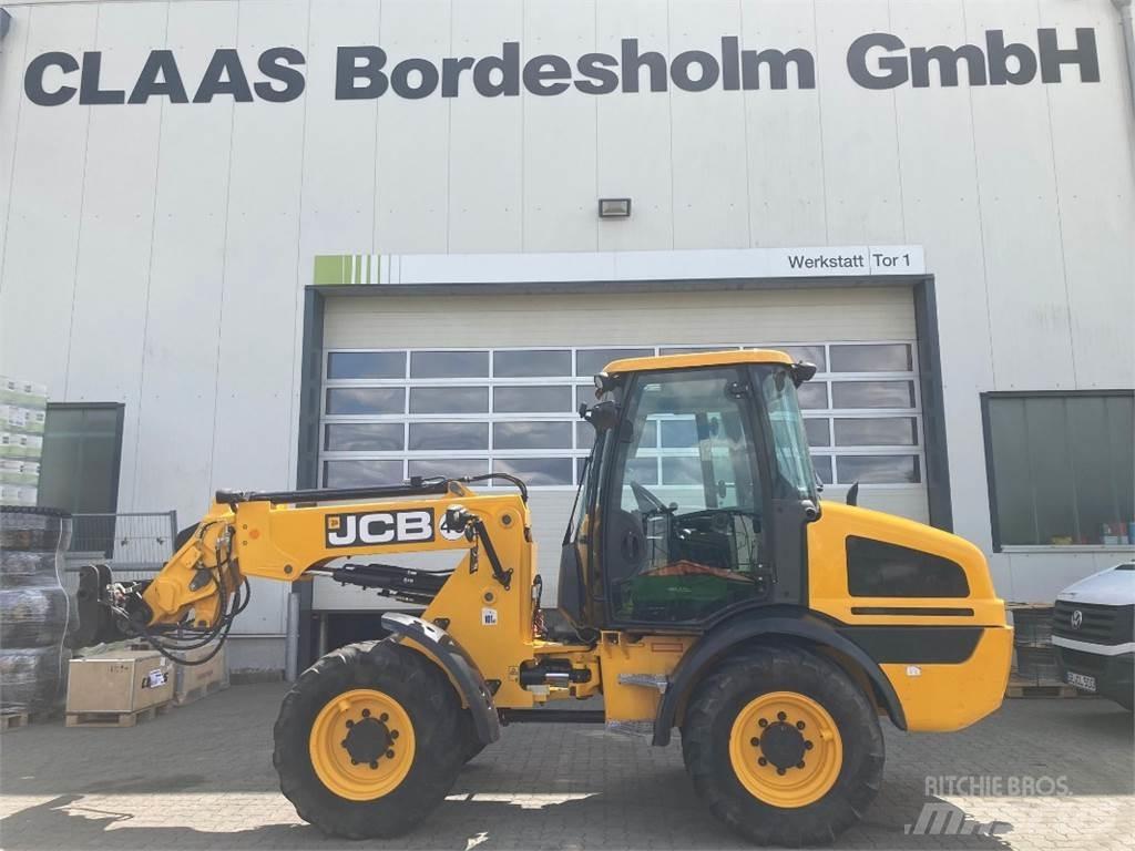 JCB TM220 Kolesové nakladače