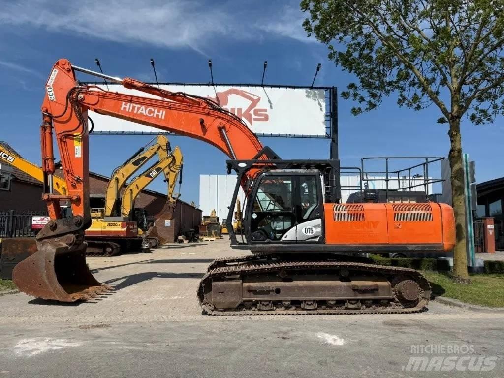 Hitachi ZX350LC-6 Pásové rýpadlá