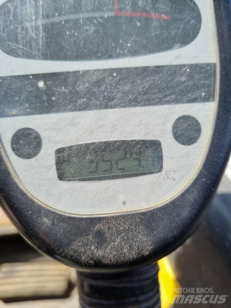 Hanix H 55 DR Mini rýpadlá < 7t