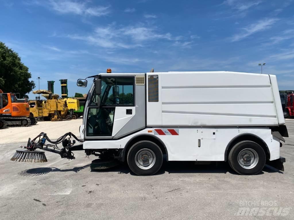 Bucher CityCat 5000 Zametacie stroje