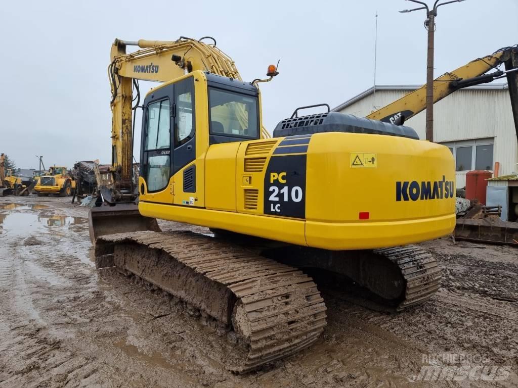 Komatsu PC 210-8 Pásové rýpadlá