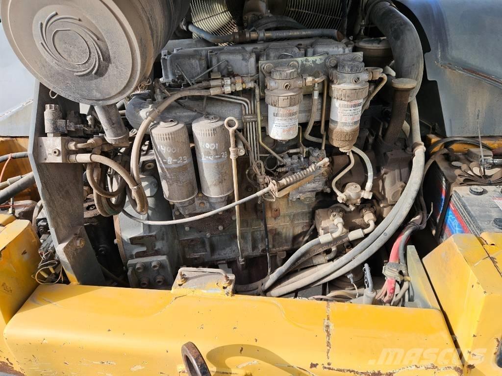 Liebherr L538 Kolesové nakladače
