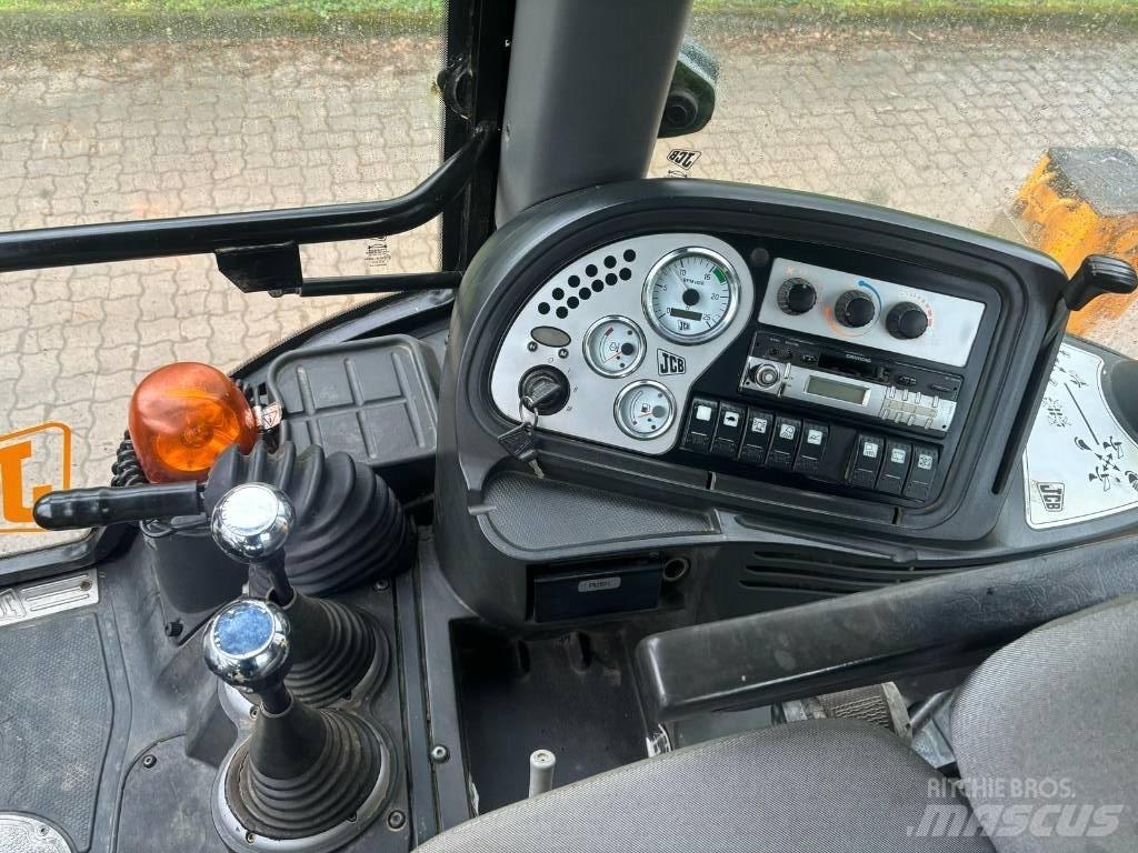 JCB 3 CX Rýpadlo-nakladače