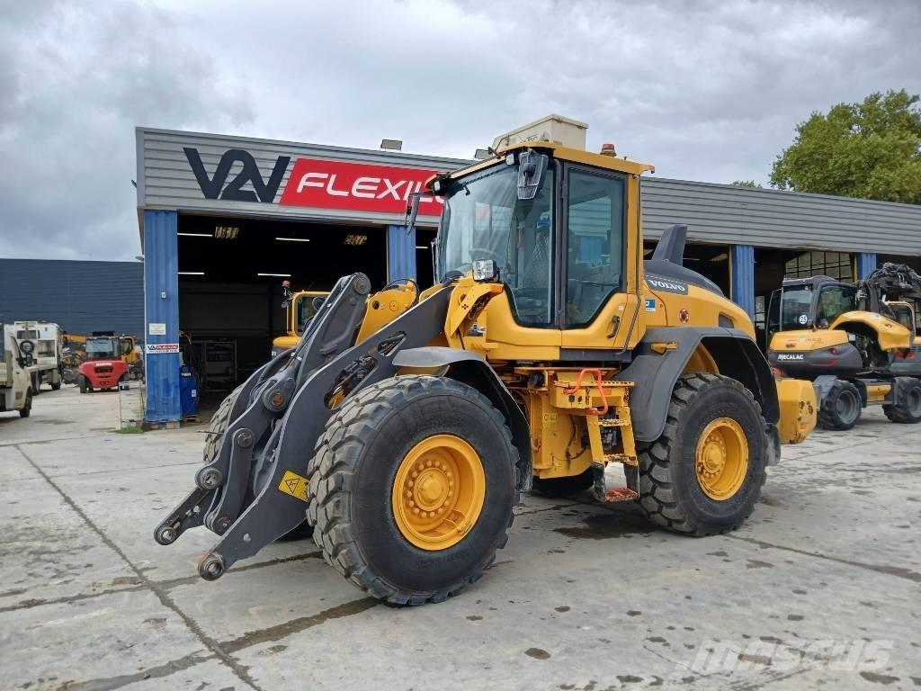 Volvo L 90 H Kolesové nakladače