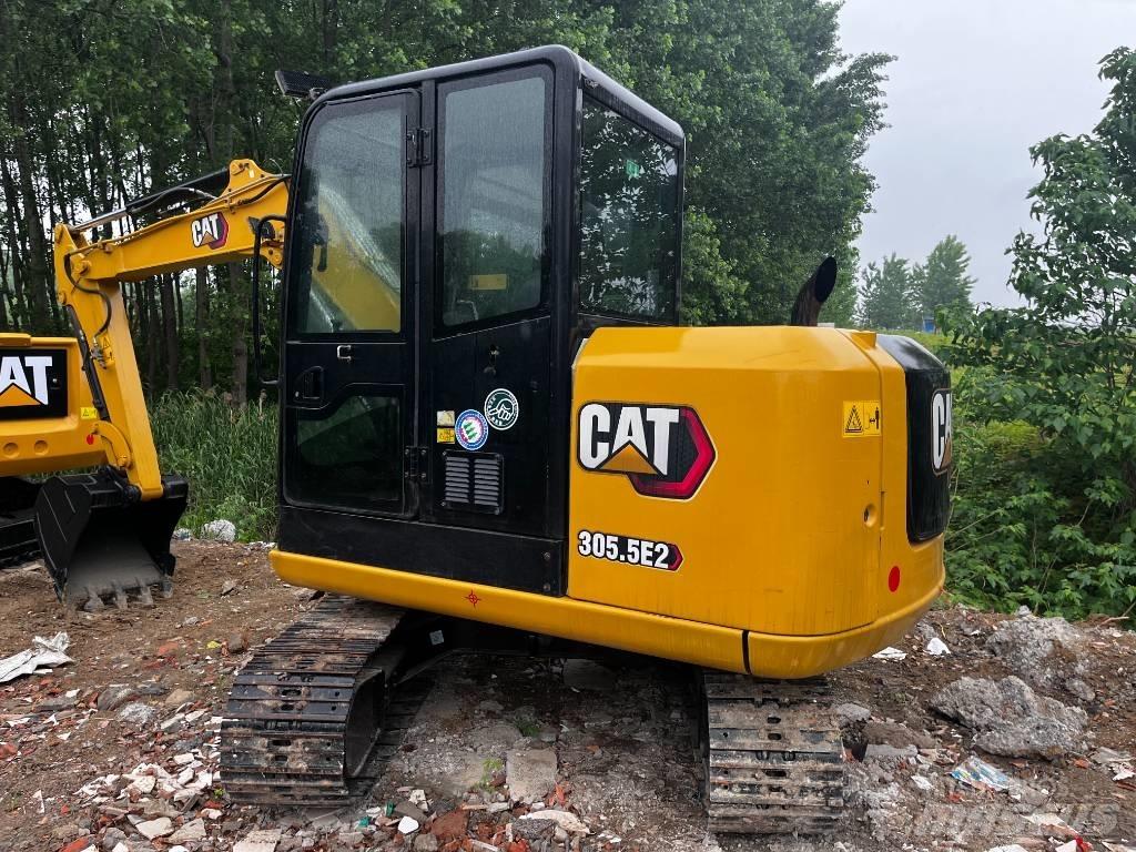 CAT 305.5 E2 Pásové rýpadlá