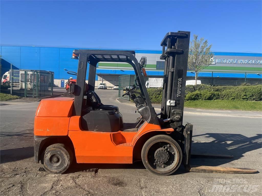 Toyota 7FGCU55 LPG vozíky