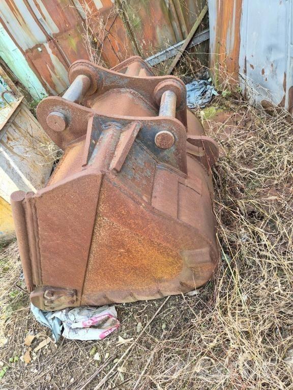 Volvo EC 290 B LC Pásové rýpadlá