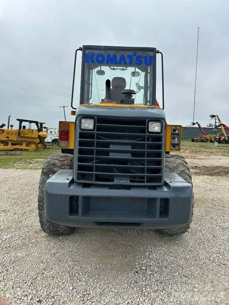Komatsu WA150-5 Kolesové nakladače