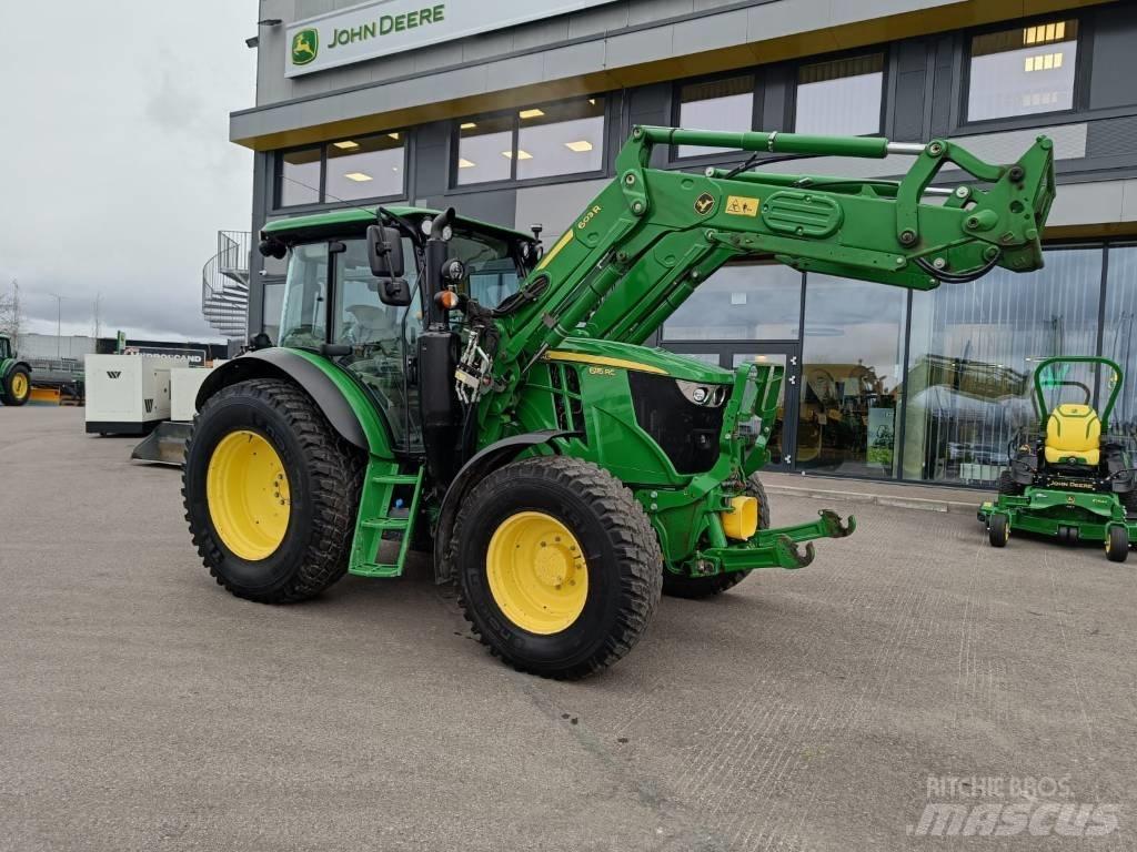 John Deere 6115 RC Traktory