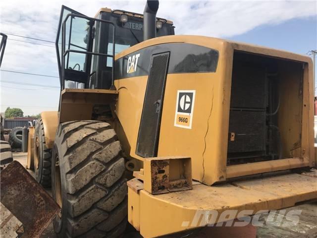 CAT 966G Kolesové nakladače