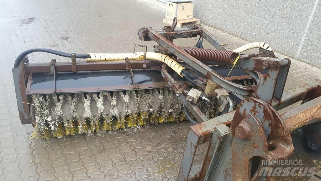 Holms 2,5 m kost Ďalšie cestné a snežné stroje