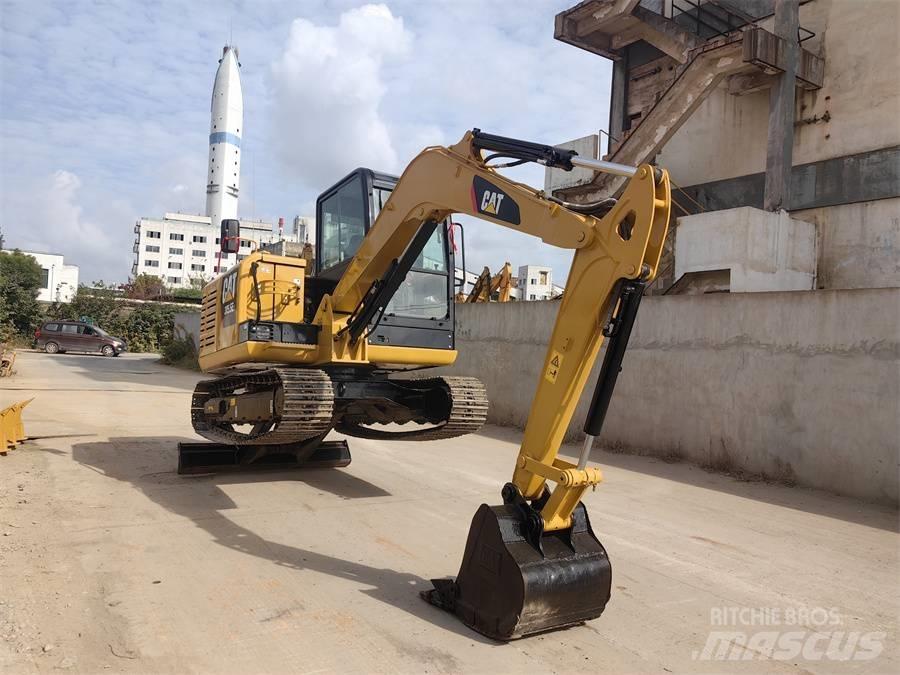 CAT 305.5E2 Pásové rýpadlá
