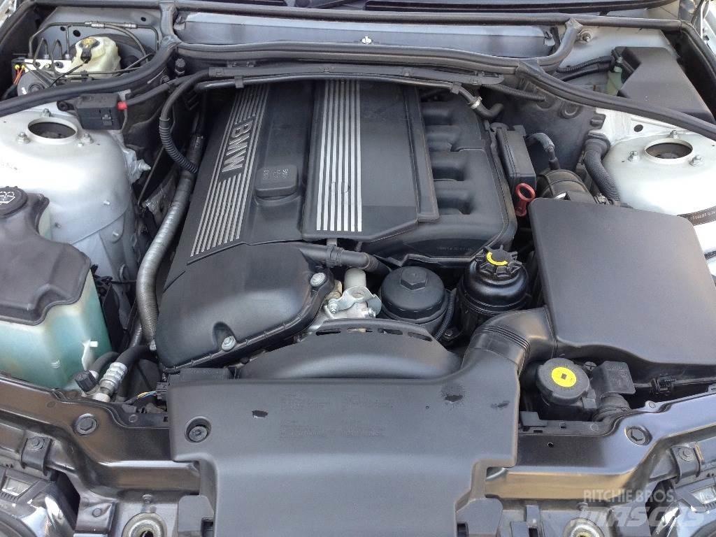 BMW GH-AV25 Automobily