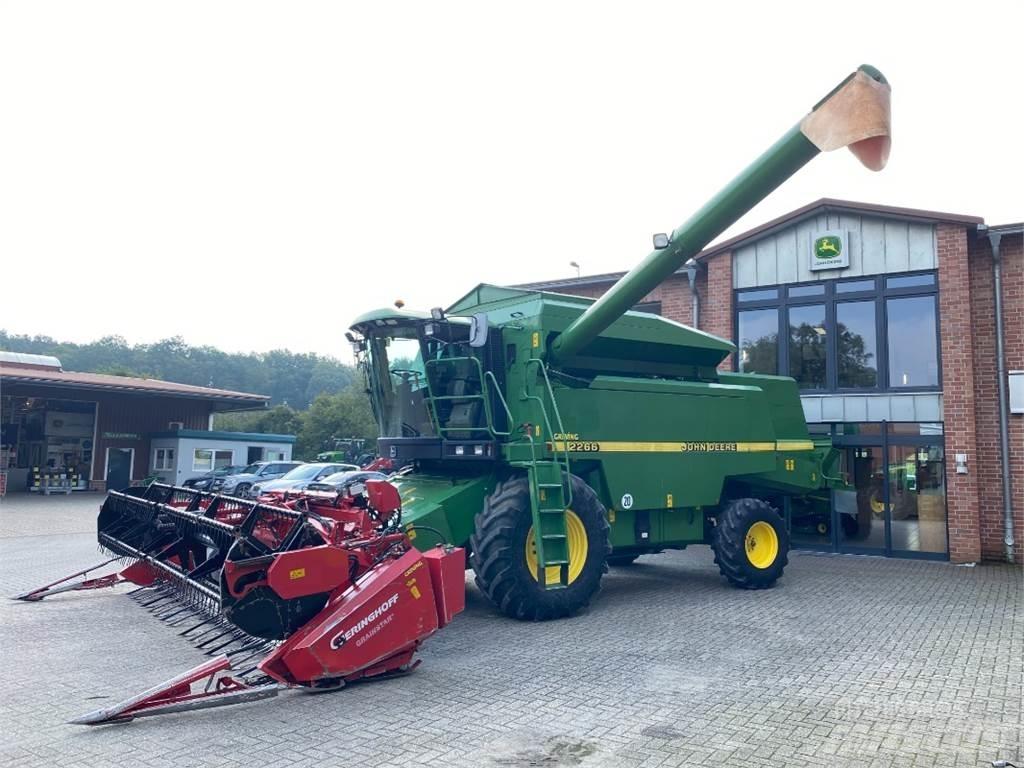 John Deere 2266 Kombinované zberacie stroje