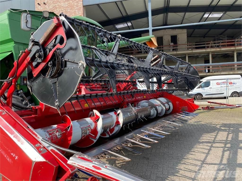 John Deere 2266 Kombinované zberacie stroje