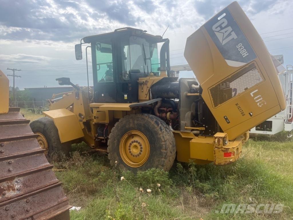CAT 938 H Kolesové nakladače