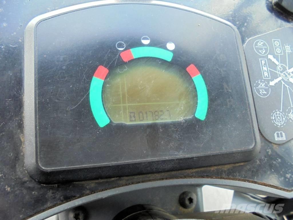 CAT 906 H 2 Kolesové nakladače