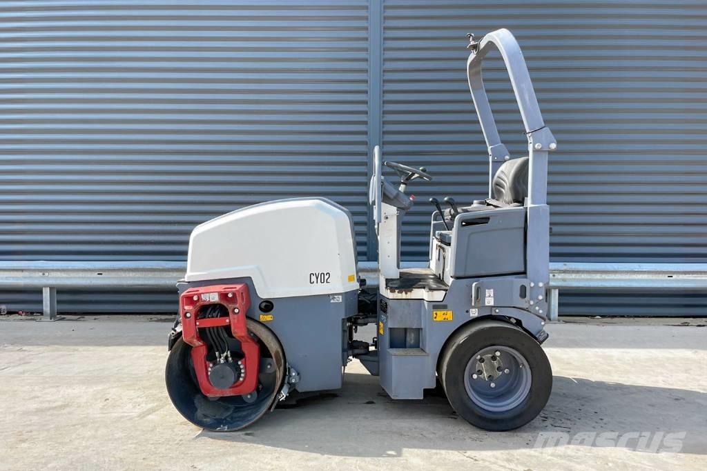 Dynapac CC1200C Kombinované valce