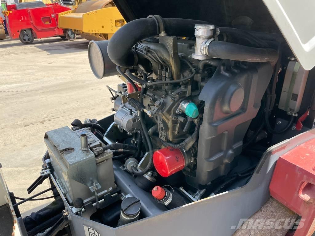 Dynapac CC1200C Kombinované valce