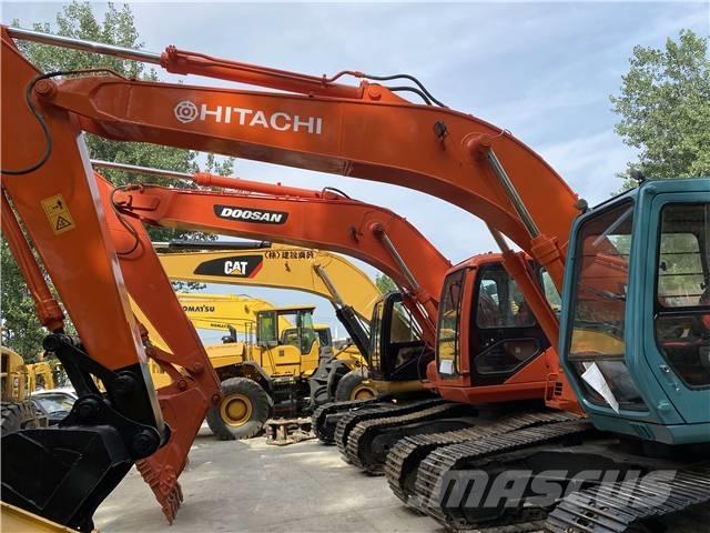 Hitachi EX200-3 Pásové rýpadlá