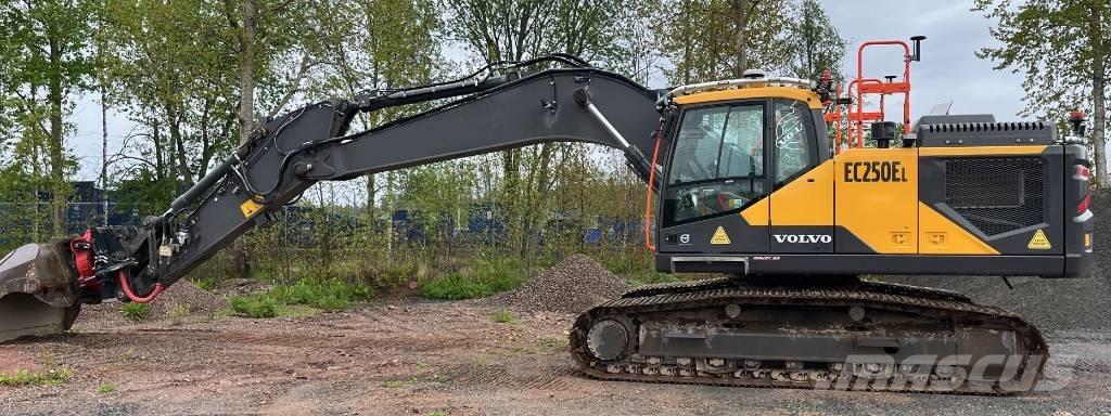 Volvo EC 250 EL Pásové rýpadlá
