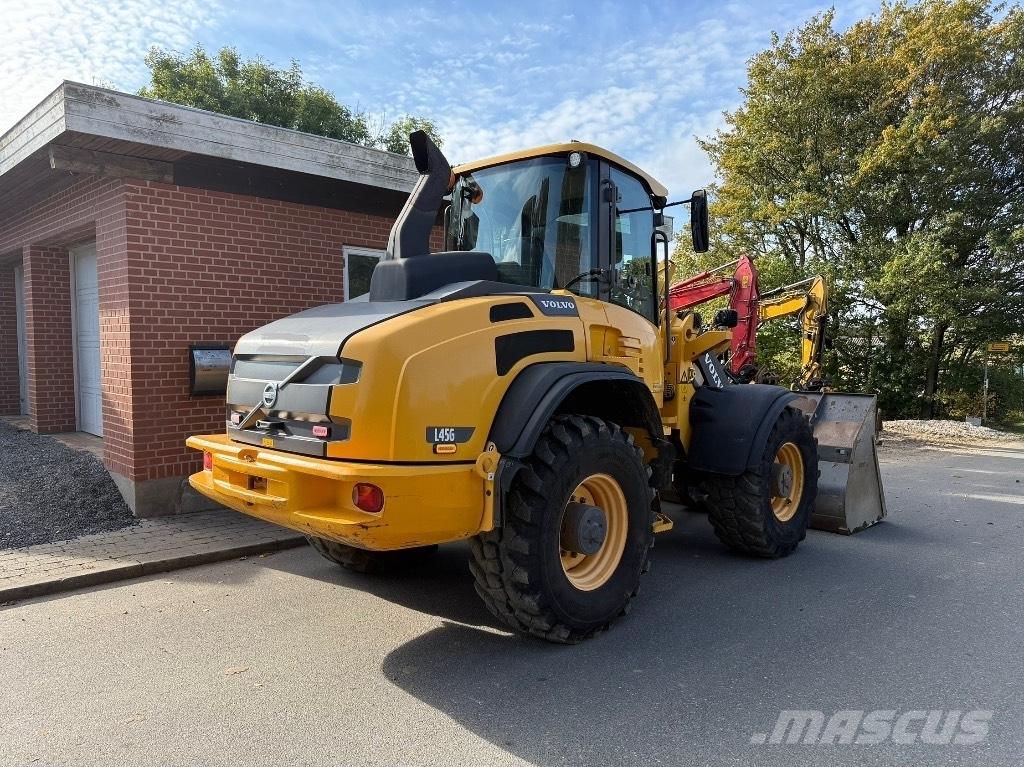 Volvo L 45 G Kolesové nakladače