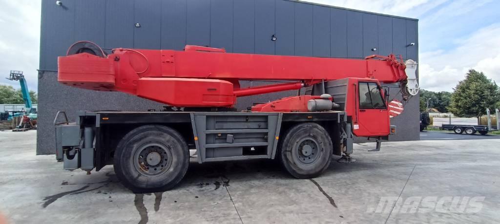 PPM ATT 400 Žeriavy pre ťažký terén