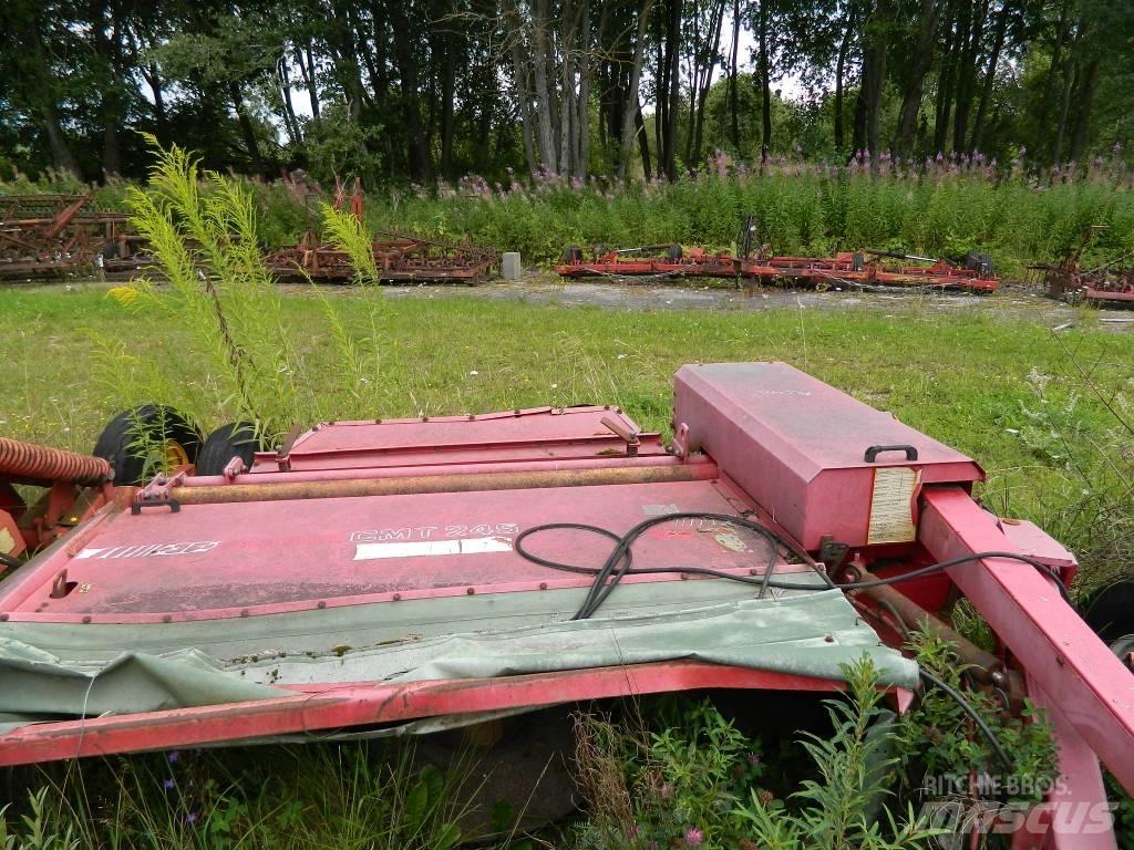 JF CMT 245 Žacie stroje