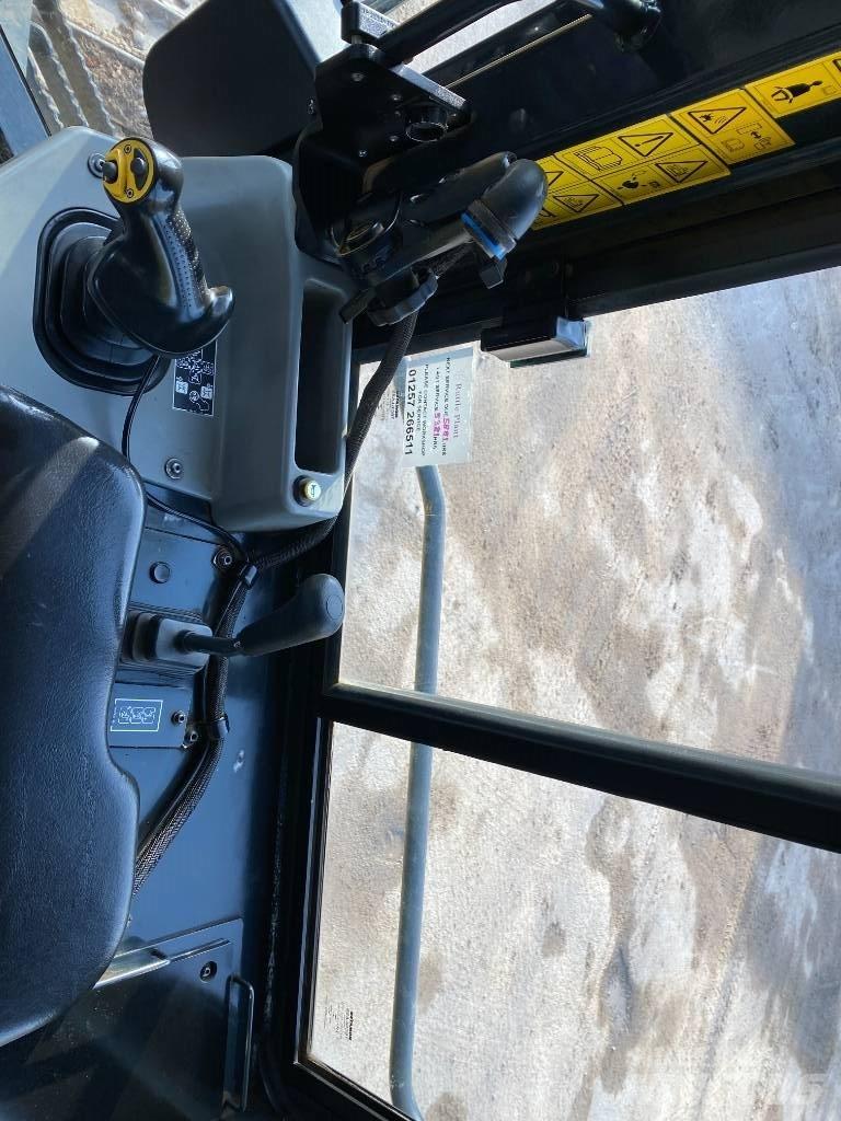 Komatsu D 61 PX-15 Pásové dozéry