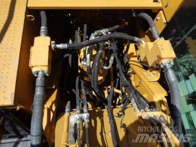 CAT 324 ELME Pásové rýpadlá