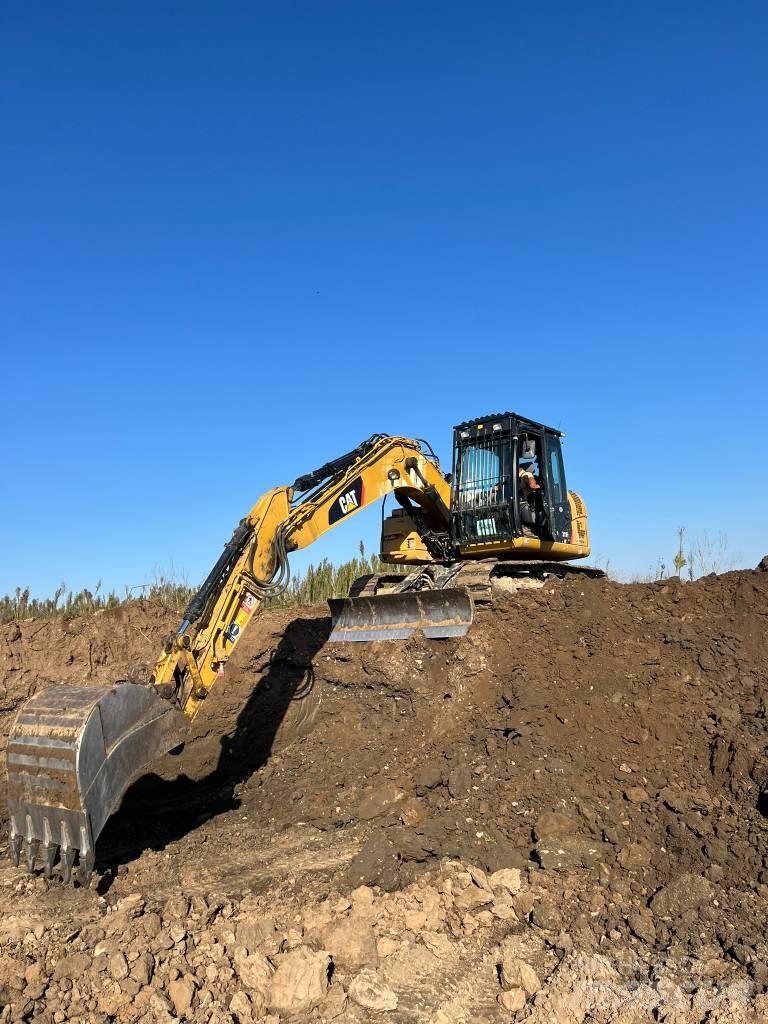 CAT 311 FL Pásové rýpadlá
