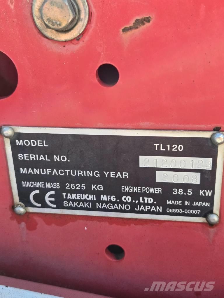 Takeuchi TL120 Šmykom riadené nakladače