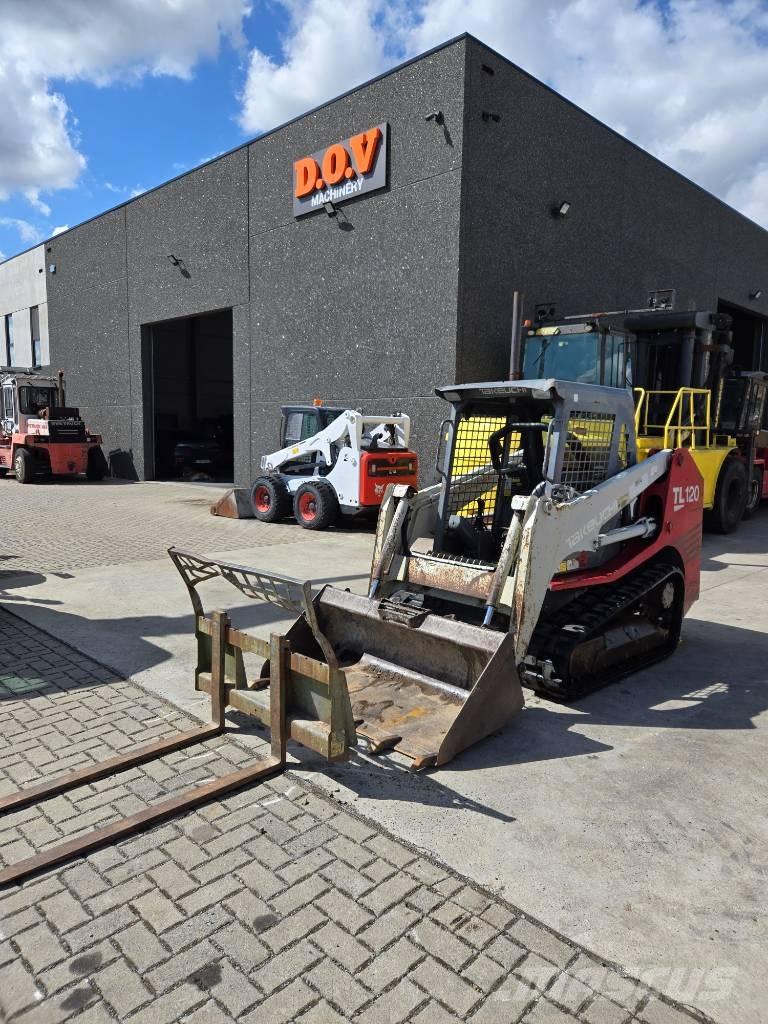 Takeuchi TL120 Šmykom riadené nakladače