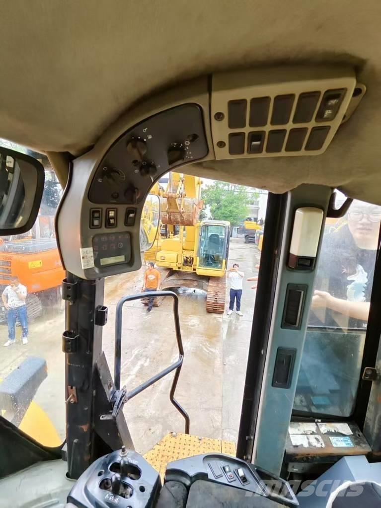 CAT 980 G Kolesové nakladače