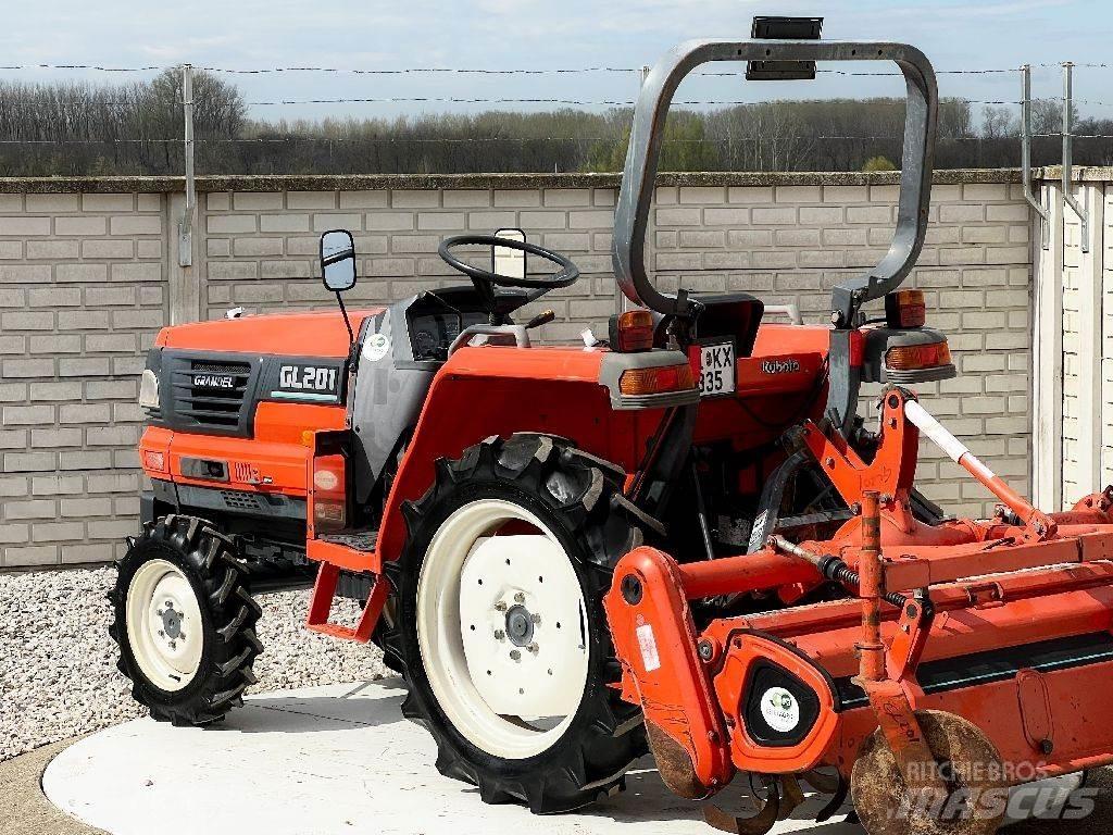 Kubota GL201 Traktory
