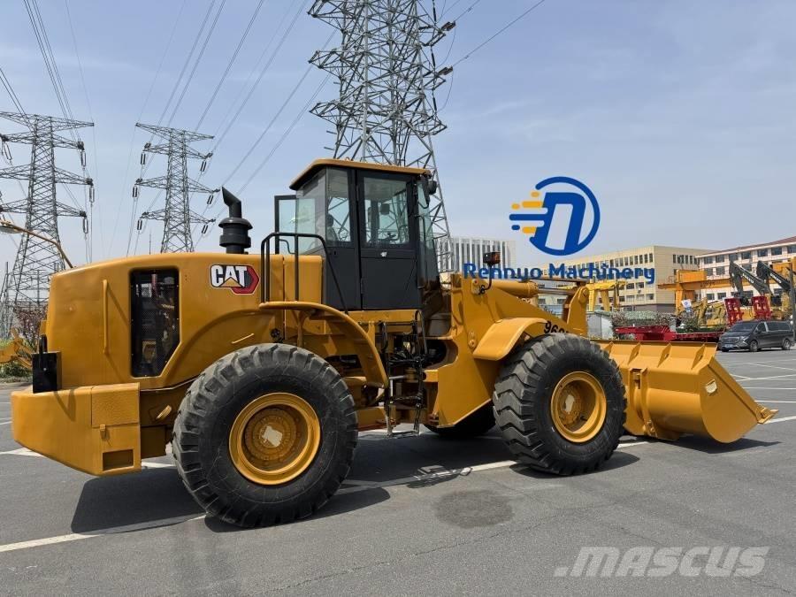 CAT 966H Kolesové nakladače