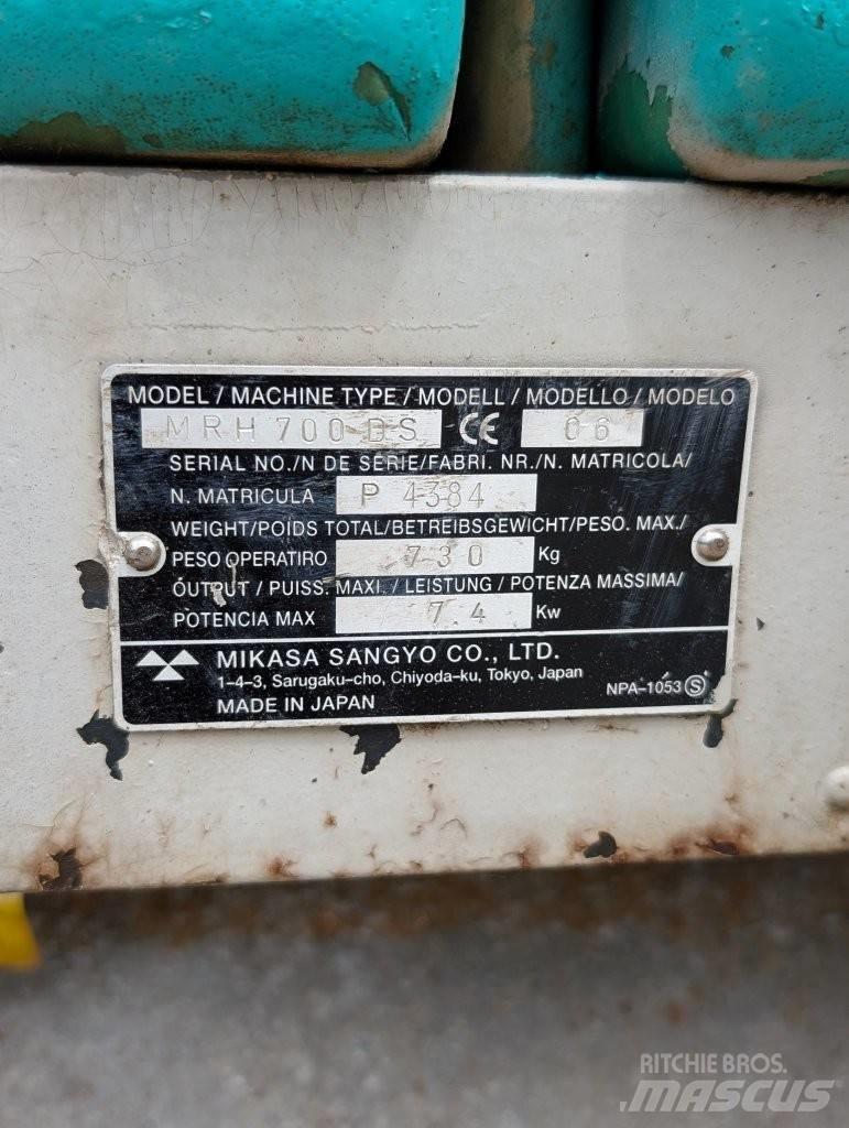 Mikasa MRH 700 DS Pôdne kompaktory