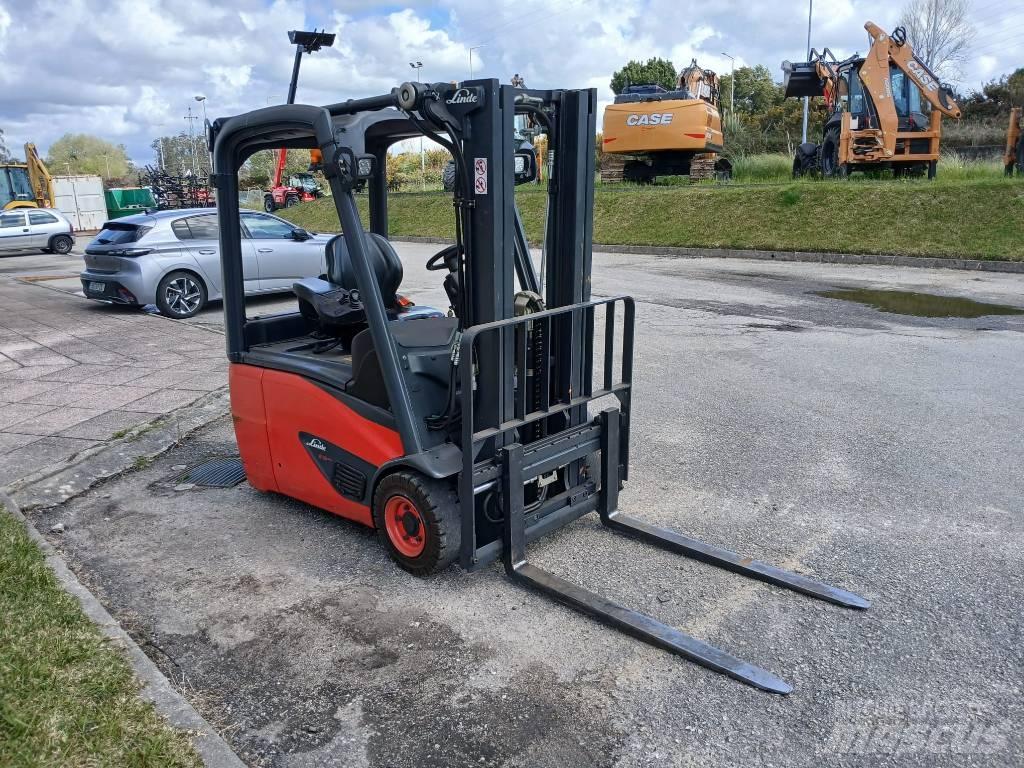 Linde E16-02 Akumulátorové vozíky