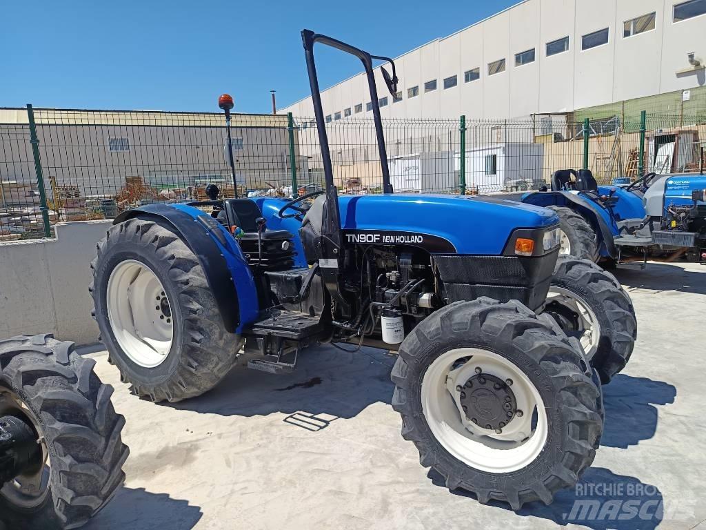 New Holland TN 90 F Traktory