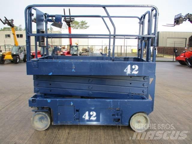 Genie GS2646 (202) Nožnicové zdvíhacie plošiny