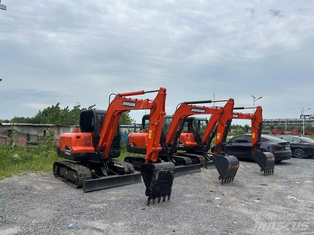 Doosan DX60-9 Mini rýpadlá < 7t